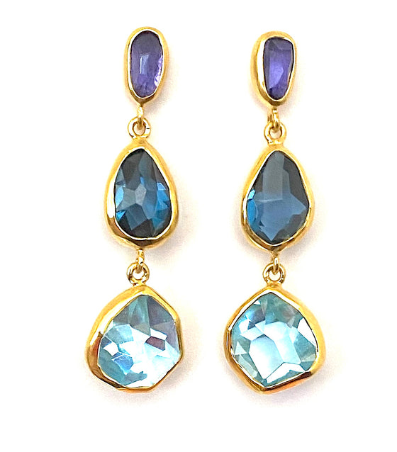 18Kt Gold Earrings with natural colored gemstones
